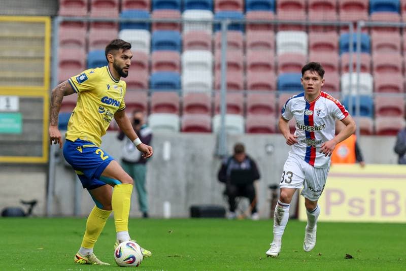 Football. PKO BP Ekstraklasa. Gornik Zabrze - Arka Gdynia. 02.11.2025