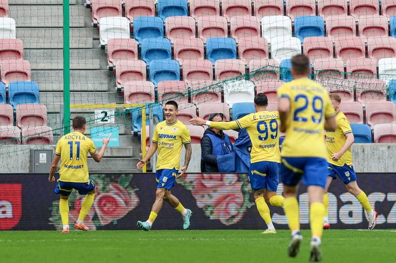 Football. PKO BP Ekstraklasa. Gornik Zabrze - Arka Gdynia. 02.11.2025