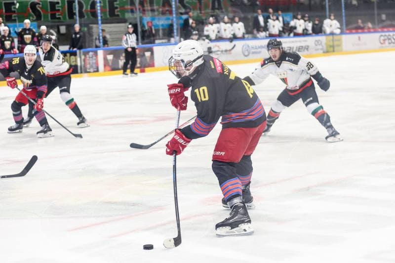 Ice Hockey. Tauron Hokej Liga. GKS Tychy - BS Polonia Bytom. 02.11.2025