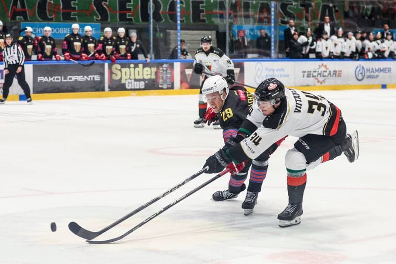 Ice Hockey. Tauron Hokej Liga. GKS Tychy - BS Polonia Bytom. 02.11.2025