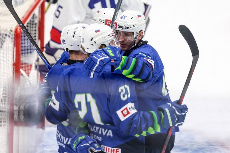 Ice Hockey. IIHF European Cup of Nations. Slovenia - Great Britain. 06.11.2025