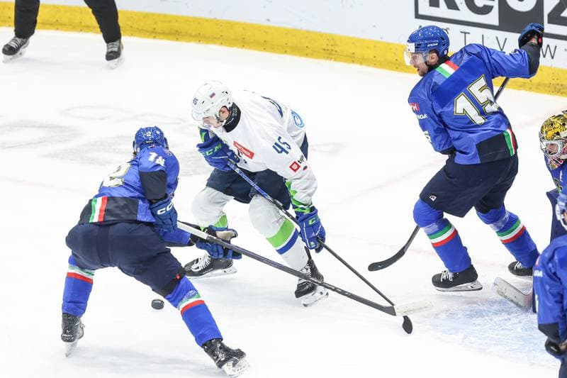 Ice Hockey. IIHF European Cup of Nations. Italy - Slovenia. 08.11.2025