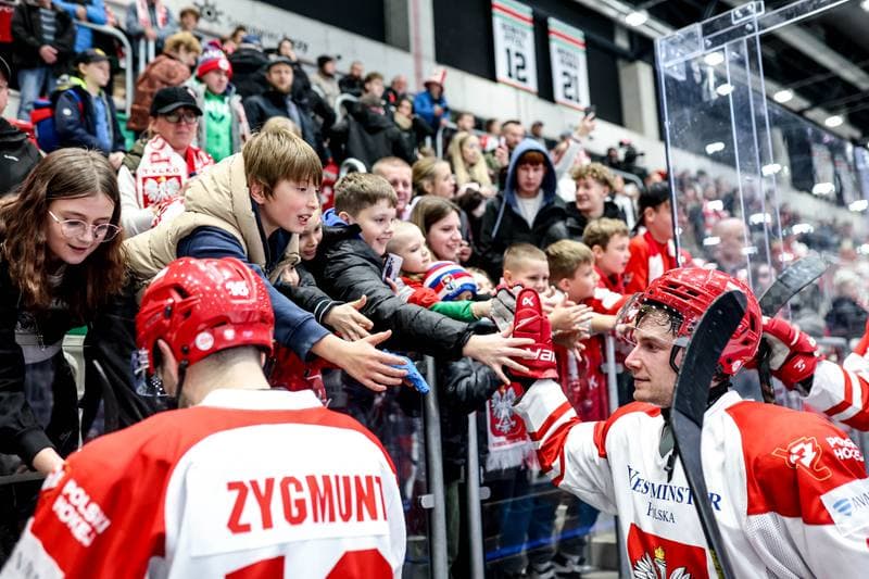 Ice Hockey. IIHF European Cup of Nations. Poland - Great Britain. 08.11.2025