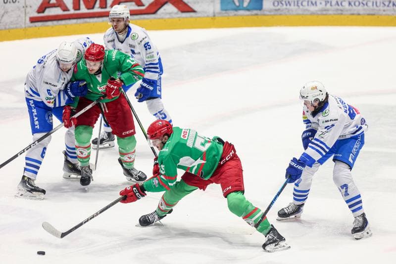 Ice Hockey. Tauron Hokej Liga. KS Unia Oswiecim - ECB Zaglebie Sosnowiec. 14.11.2025