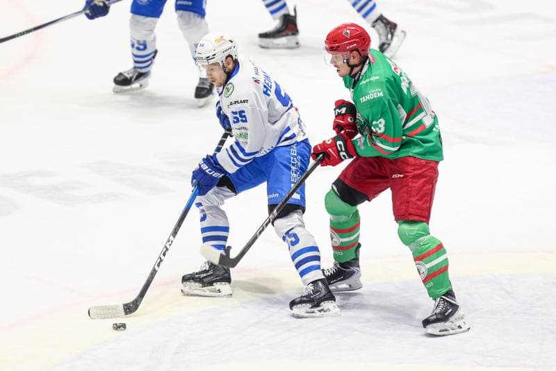 Ice Hockey. Tauron Hokej Liga. KS Unia Oswiecim - ECB Zaglebie Sosnowiec. 14.11.2025