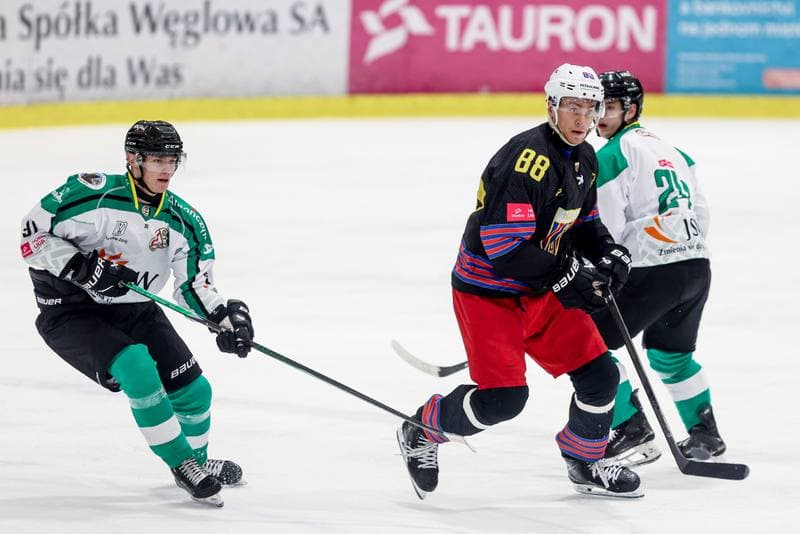 Ice Hockey. Tauron Hokej Liga. JKH GKS Jastrzebie - BS Polonia Bytom. 16.11.2025
