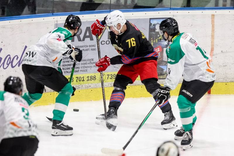 Ice Hockey. Tauron Hokej Liga. JKH GKS Jastrzebie - BS Polonia Bytom. 16.11.2025