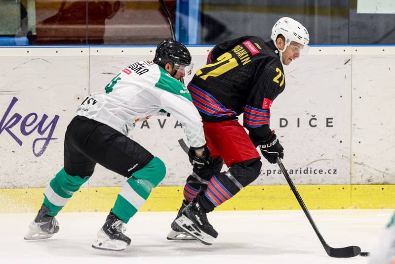 Ice Hockey. Tauron Hokej Liga. JKH GKS Jastrzebie - BS Polonia Bytom. 16.11.2025