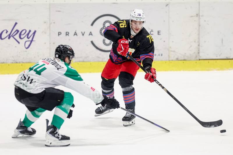 Ice Hockey. Tauron Hokej Liga. JKH GKS Jastrzebie - BS Polonia Bytom. 16.11.2025