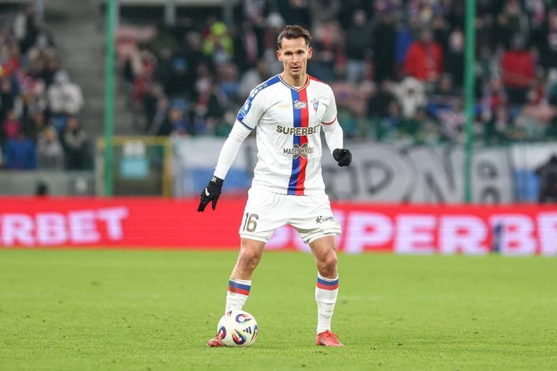 Football. PKO BP Ekstraklasa. Gornik Zabrze - Wisla Plock. 21.11.2025