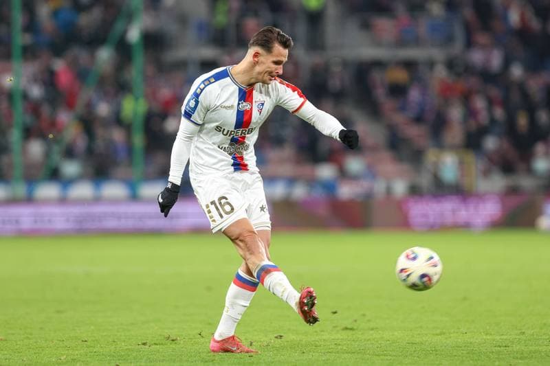 Football. PKO BP Ekstraklasa. Gornik Zabrze - Wisla Plock. 21.11.2025