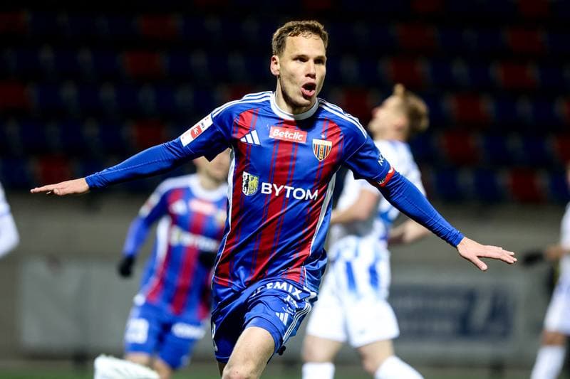 Football. Betclic I liga. Polonia Bytom - Stal Mielec. 22.11.2025