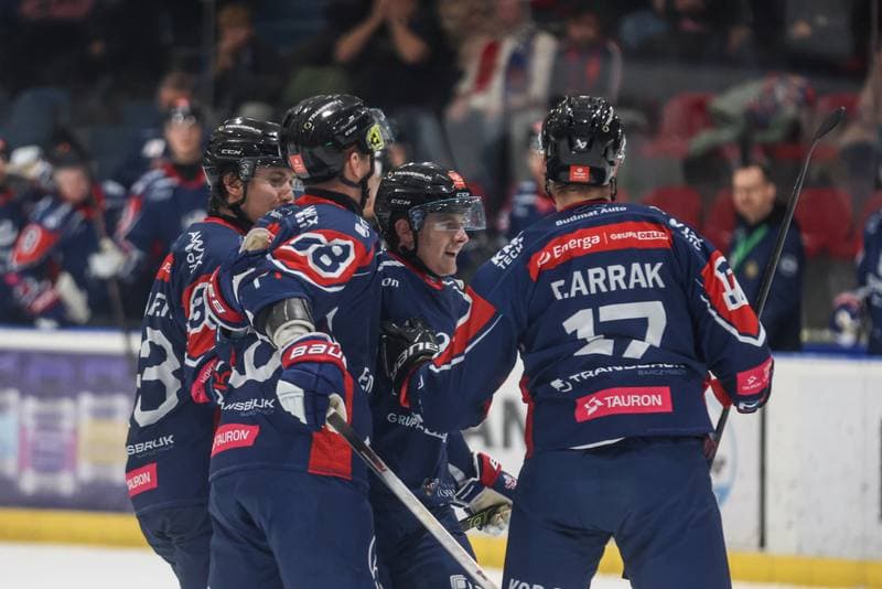Ice Hockey. Tauron Hokej Liga. BS Polonia Bytom - KH Energa Torun. 23.11.2025