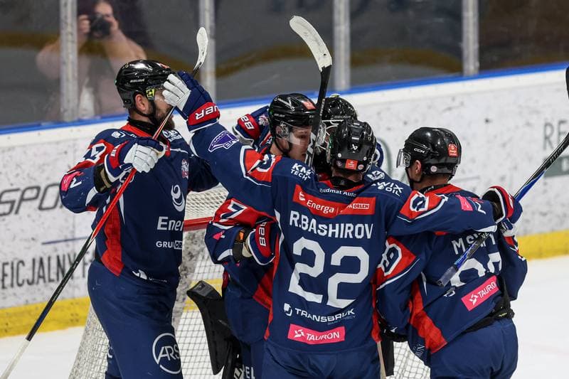 Ice Hockey. Tauron Hokej Liga. BS Polonia Bytom - KH Energa Torun. 23.11.2025