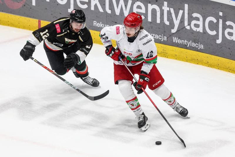 Ice Hockey. Tauron Hokej Liga. ECB Zaglebie Sosnowiec - GKS Tychy. 02.12.2025