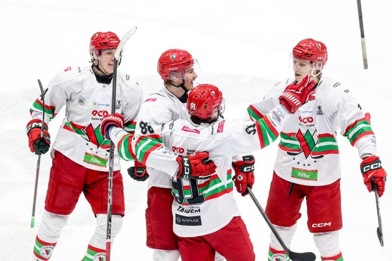 Ice Hockey. Tauron Hokej Liga. ECB Zaglebie Sosnowiec - GKS Tychy. 02.12.2025