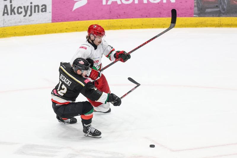 Ice Hockey. Tauron Hokej Liga. ECB Zaglebie Sosnowiec - GKS Tychy. 02.12.2025