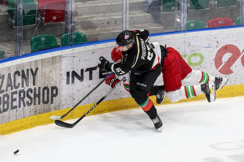 Ice Hockey. Tauron Hokej Liga. ECB Zaglebie Sosnowiec - GKS Tychy. 02.12.2025