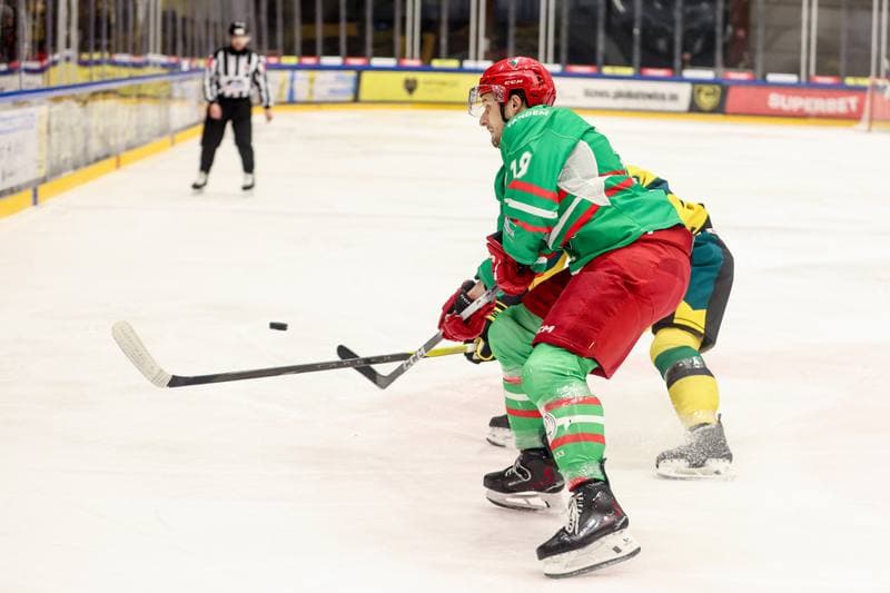 Ice Hockey. Tauron Hokej Liga. GKS Katowice - ECB Zaglebie Sosnowiec. 05.12.2025