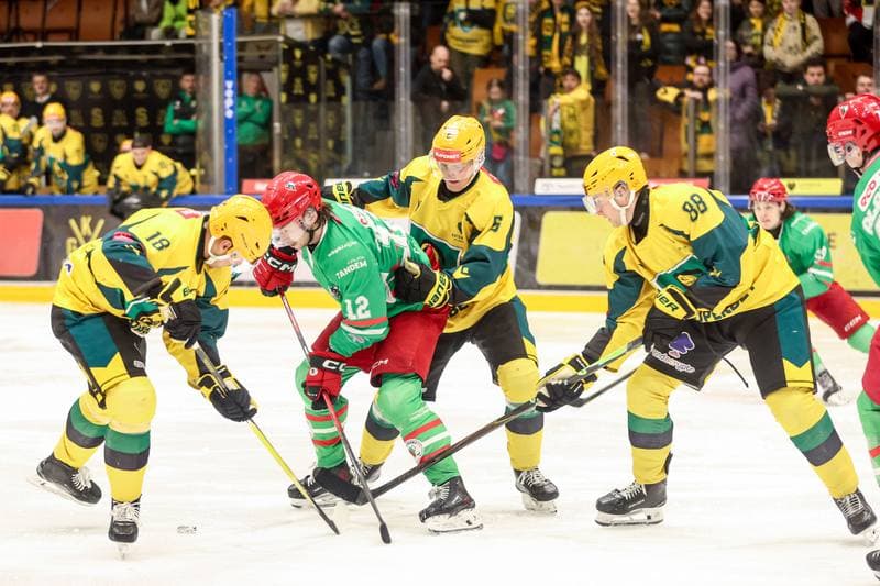 Ice Hockey. Tauron Hokej Liga. GKS Katowice - ECB Zaglebie Sosnowiec. 05.12.2025