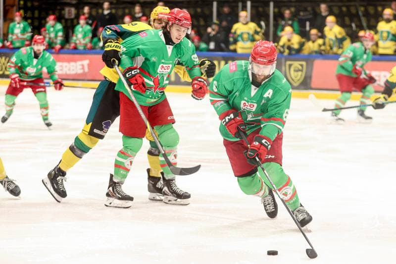Ice Hockey. Tauron Hokej Liga. GKS Katowice - ECB Zaglebie Sosnowiec. 05.12.2025