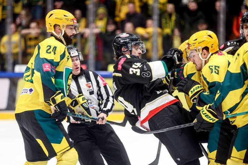 Ice Hockey. Tauron Hokej Liga. GKS Katowice - GKS Tychy. 19.12.2025