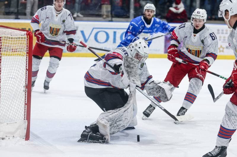 Ice Hockey. Tauron Hokej Liga. BS Polonia Bytom - KS Unia Oswiecim. 21.12.2025