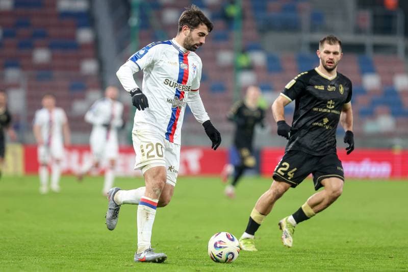 Football. PKO BP Ekstraklasa. Gornik Zabrze - Pogon Szczecin. 21.02.2026