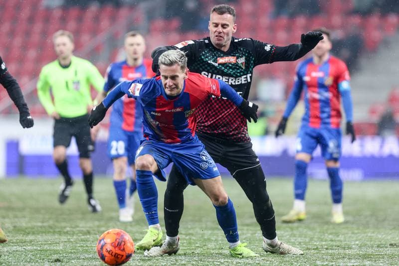 Football. Betclic I liga. GKS Tychy - Odra Opole. 16.02.2026