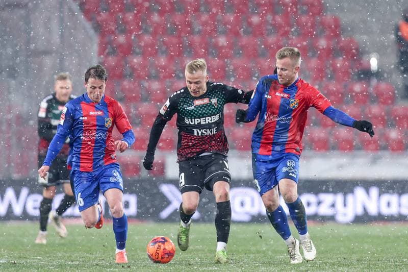 Football. Betclic I liga. GKS Tychy - Odra Opole. 16.02.2026