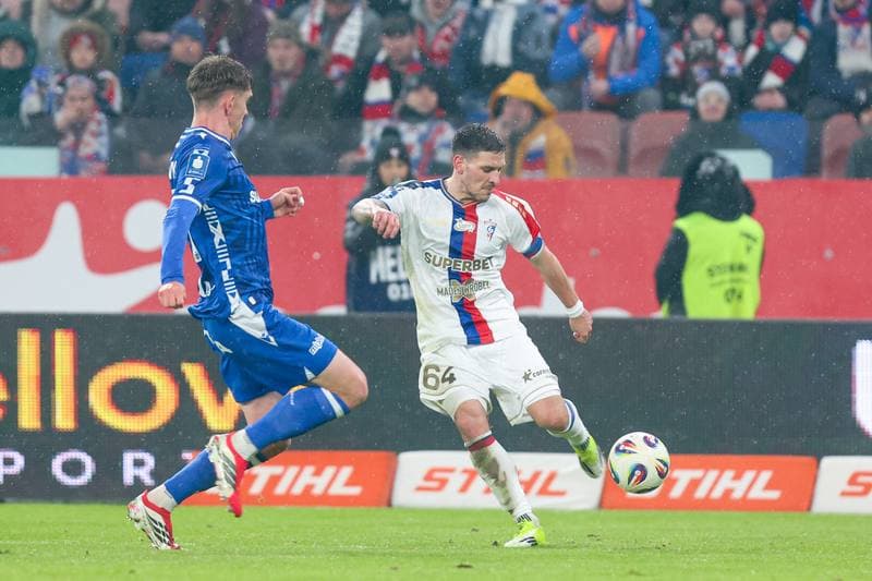 Football. PKO BP Ekstraklasa. Gornik Zabrze - Lech Poznan. 07.02.2026