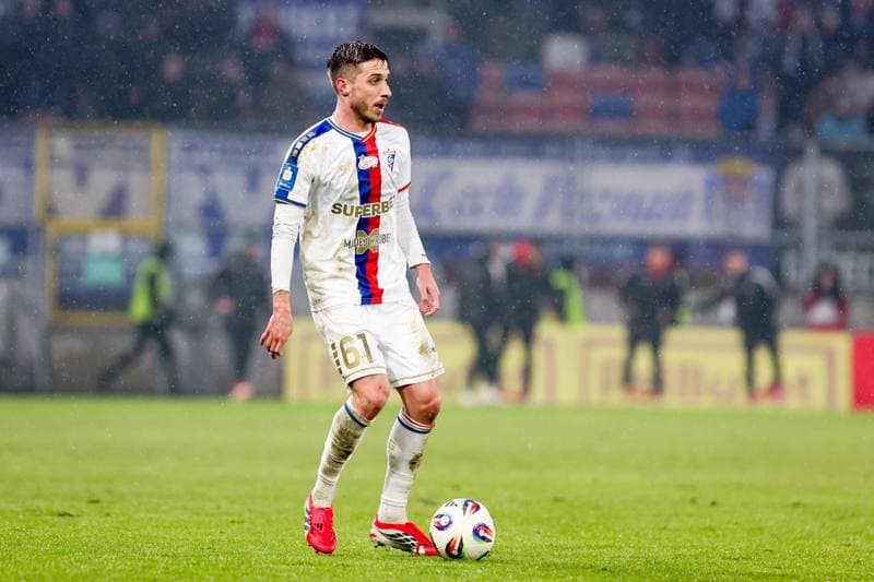 Football. PKO BP Ekstraklasa. Gornik Zabrze - Lech Poznan. 07.02.2026