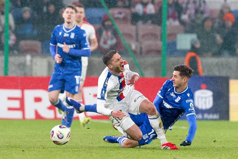 Football. PKO BP Ekstraklasa. Gornik Zabrze - Lech Poznan. 07.02.2026