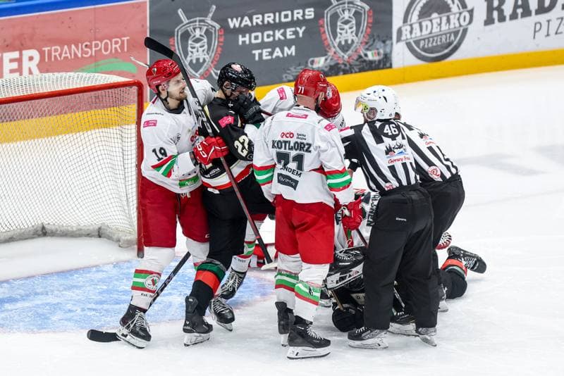 Ice Hockey. Tauron Hokej Liga. ECB Zaglebie Sosnowiec - GKS Tychy. 30.01.2026