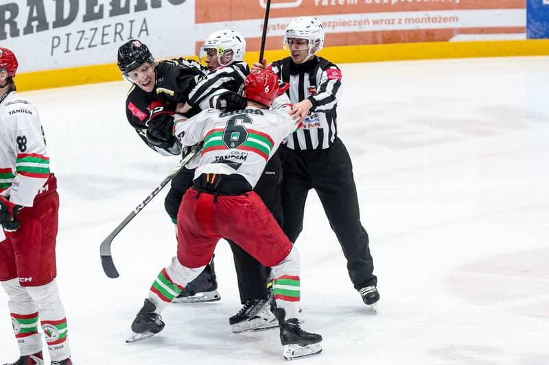 Ice Hockey. Tauron Hokej Liga. ECB Zaglebie Sosnowiec - GKS Tychy. 30.01.2026