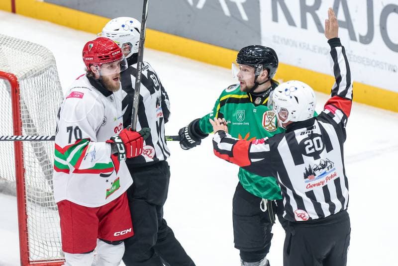Ice Hockey. Tauron Hokej Liga. ECB Zaglebie Sosnowiec - JKH GKS Jastrzebie. 18.01.2026