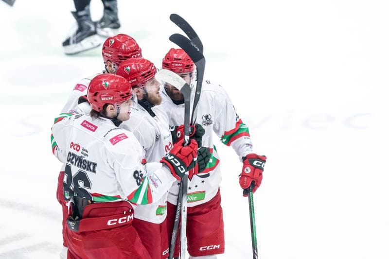 Ice Hockey. Tauron Hokej Liga. ECB Zaglebie Sosnowiec - JKH GKS Jastrzebie. 18.01.2026