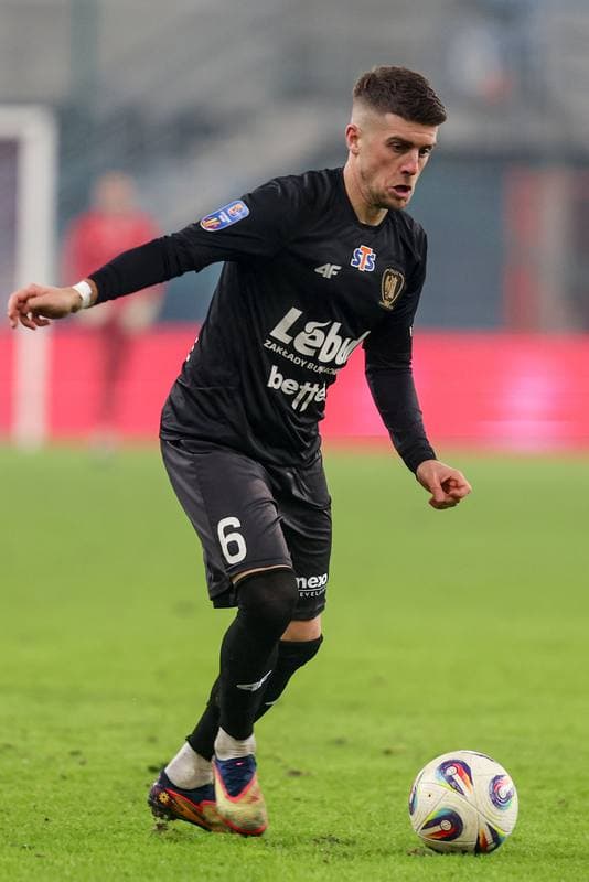 Football. STS Puchar Polski. Piast Gliwice - Lech Poznan. 03.12.2025