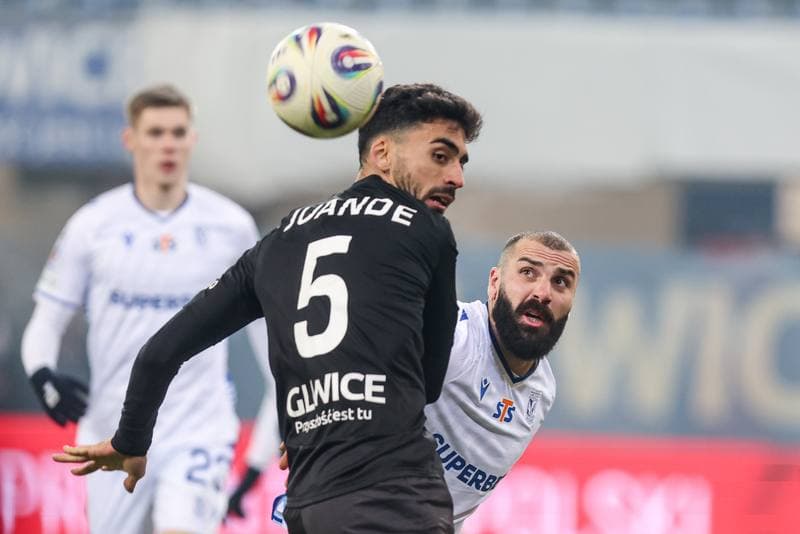 Football. STS Puchar Polski. Piast Gliwice - Lech Poznan. 03.12.2025