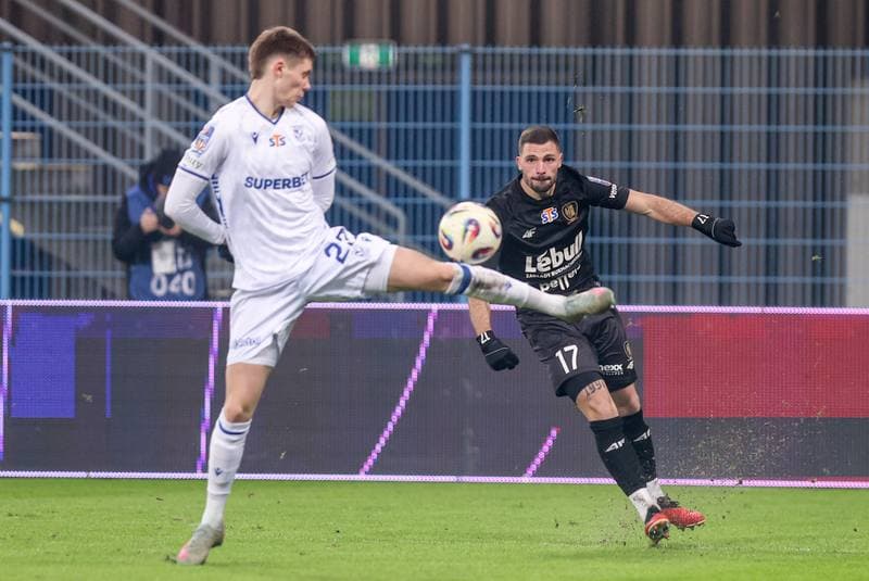 Football. STS Puchar Polski. Piast Gliwice - Lech Poznan. 03.12.2025