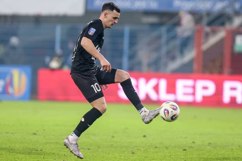 Football. STS Puchar Polski. Piast Gliwice - Lech Poznan. 03.12.2025