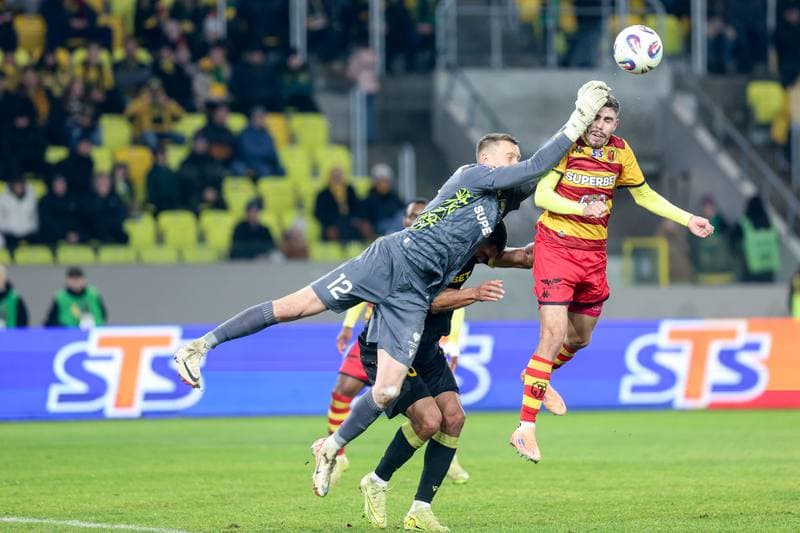 Football. STS Puchar Polski. GKS Katowice - Jagiellonia Bialystok. 04.12.2025