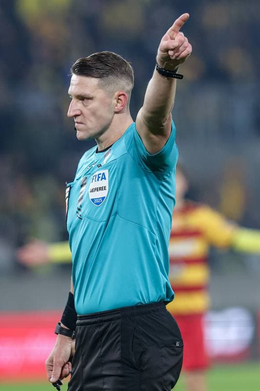 Football. STS Puchar Polski. GKS Katowice - Jagiellonia Bialystok. 04.12.2025