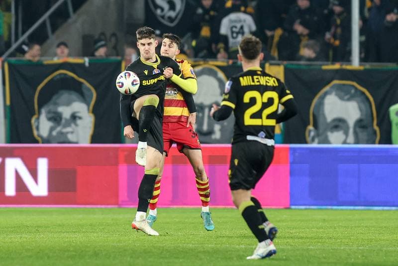 Football. STS Puchar Polski. GKS Katowice - Jagiellonia Bialystok. 04.12.2025