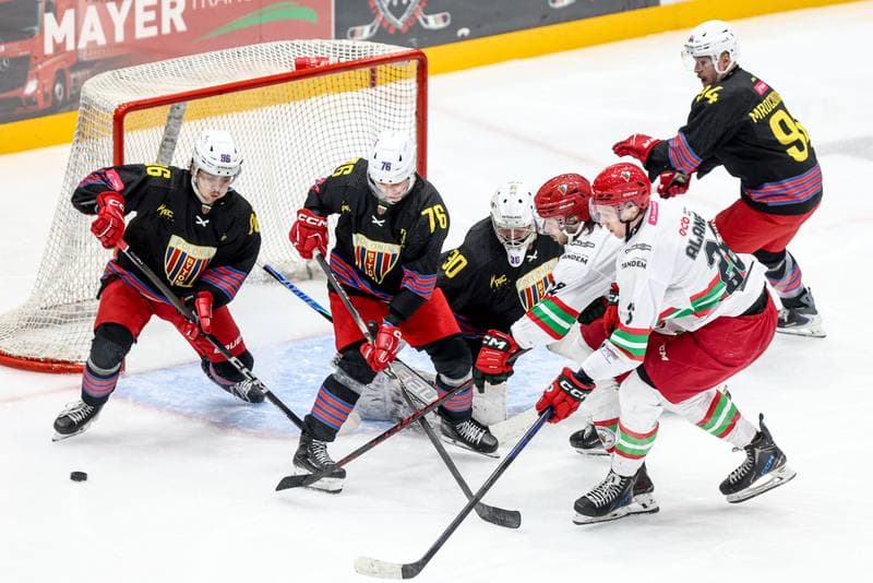 Ice Hockey. Tauron Hokej Liga. ECB Zaglebie Sosnowiec - BS Polonia Bytom. 09.01.2026