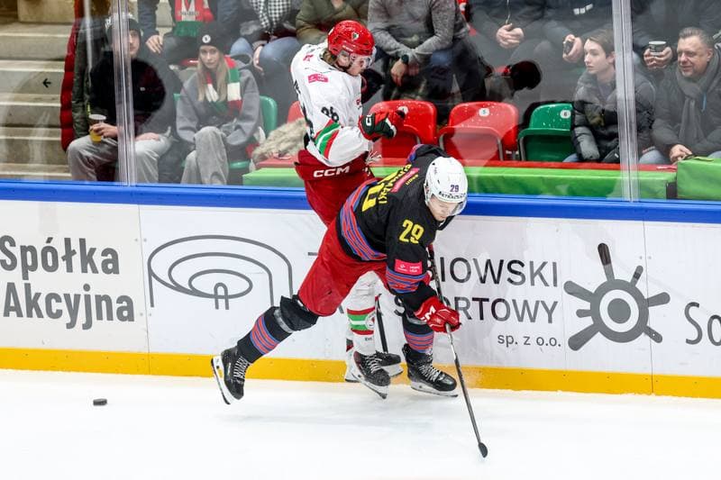 Ice Hockey. Tauron Hokej Liga. ECB Zaglebie Sosnowiec - BS Polonia Bytom. 09.01.2026