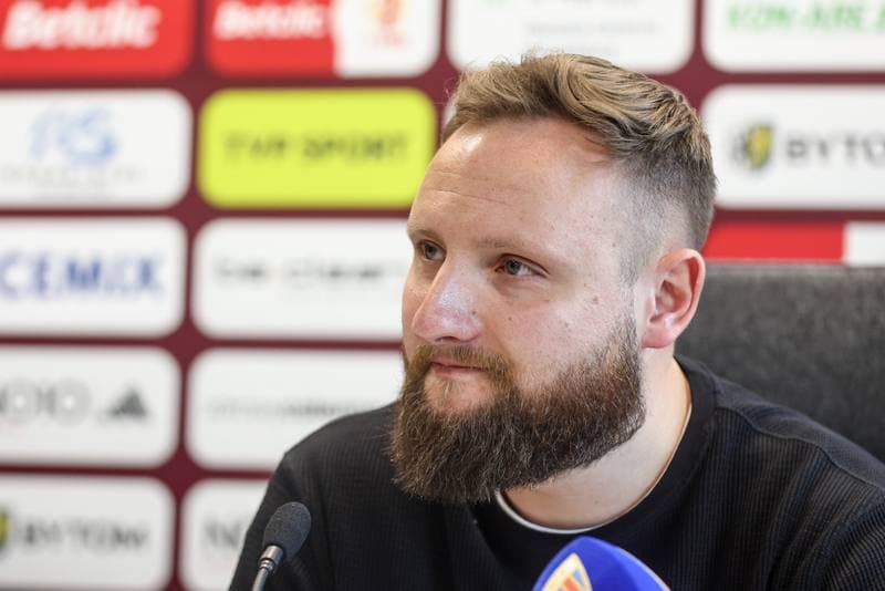 Football. Polonia Bytom. Press Conference. 05.01.2026