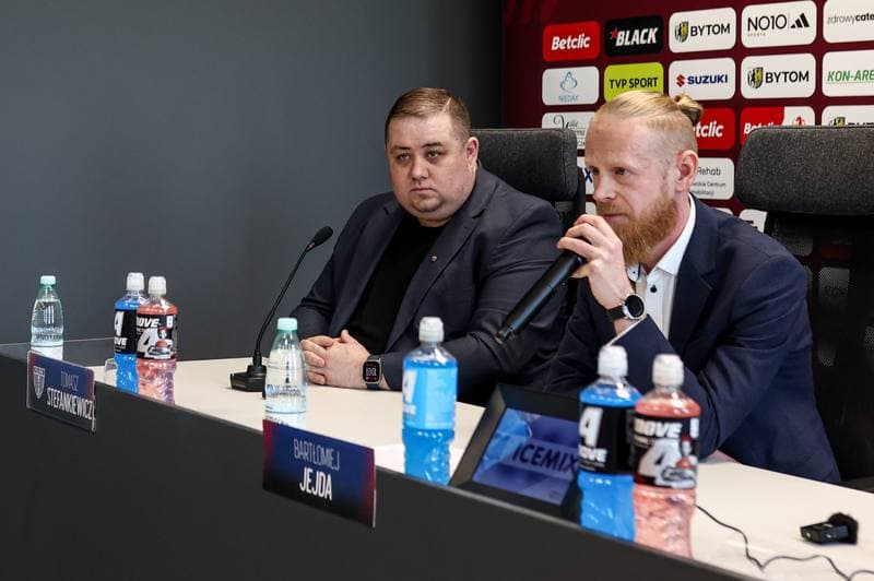 Football. Polonia Bytom. Press Conference. 05.01.2026