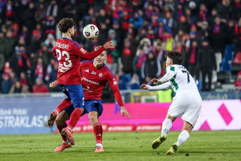 Football. PKO BP Ekstraklasa. Rakow Czestochowa - Zaglebie Lubin. 14.12.2025