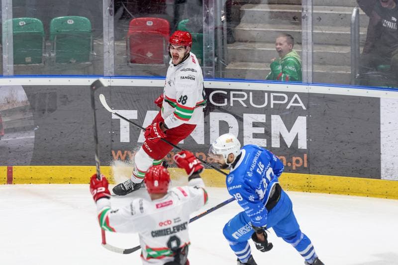 Ice Hockey. Tauron Hokej Liga. ECB Zaglebie Sosnowiec - KS Unia Oswiecim. 17.12.2025